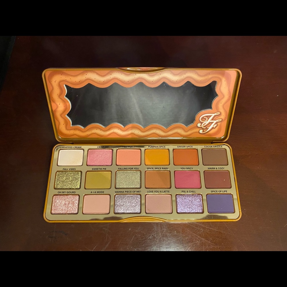 Too Faced Pumpkin Spice Palette